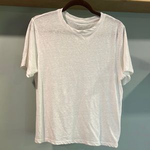 Short sleeve linen tee